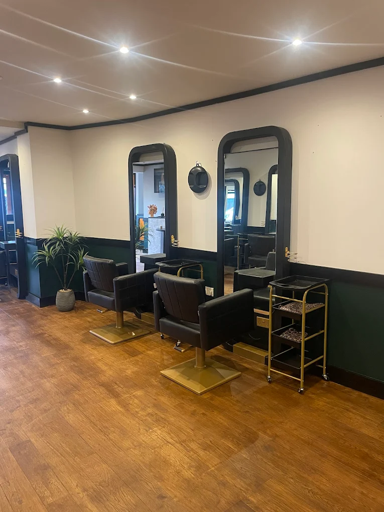 Roots Salon interior or styling image 7